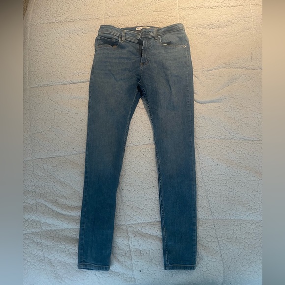 Zara’s men’s skinny fit jeans European 42 US 32 - Picture 1 of 3